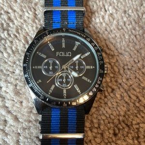 It’s a Folio watch that’s blue and black